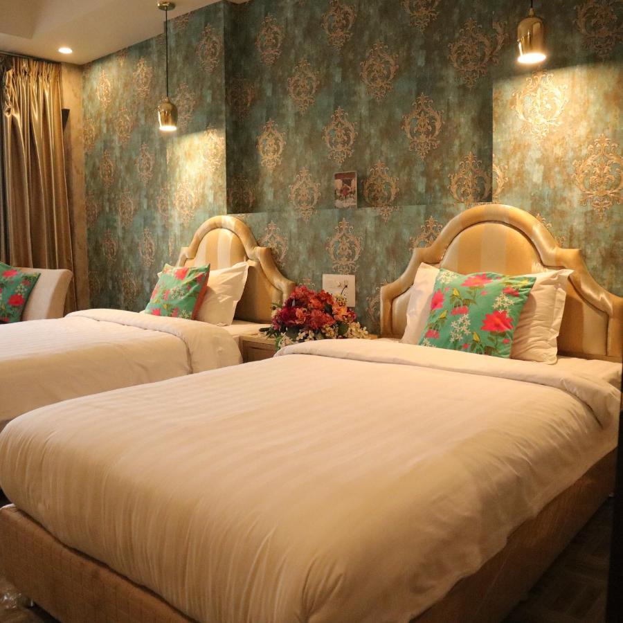 Hotel Casa Aishbagh Lucknow Esterno foto