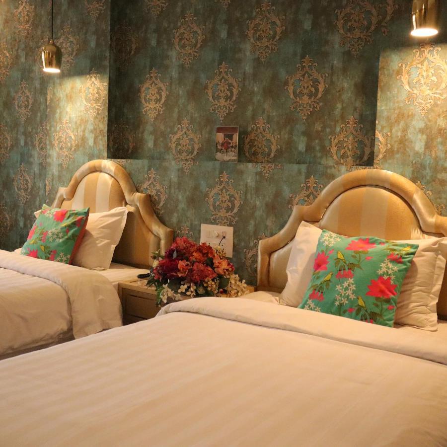 Hotel Casa Aishbagh Lucknow Esterno foto